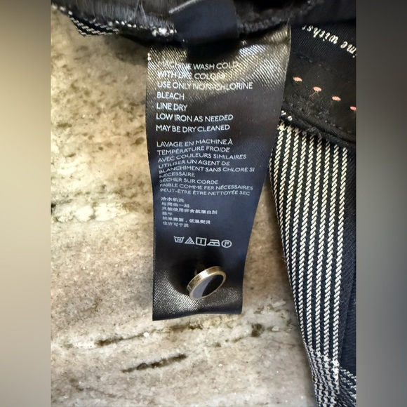 Essential Slim by Anthropologie Women’s Dark Checkered Plaid Trousers - Size 8 - Picture 8 of 9